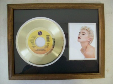 Gouden plaat Madonna Express Yourself