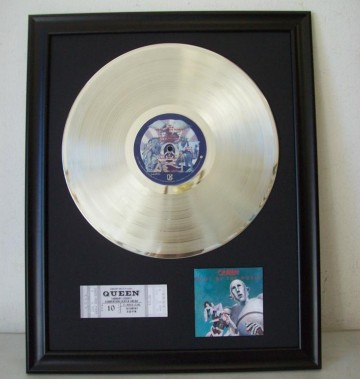 Platina plaat Queen - News of the world