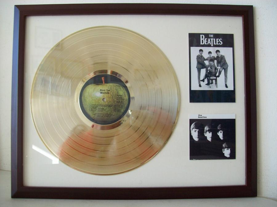 Gouden plaat LP The Beatles meet The Beatles