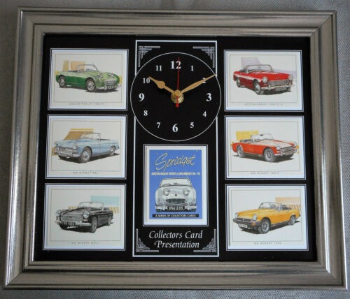 Zwarte Wandklok met een collage van Spridget' Sprite & MG Midget