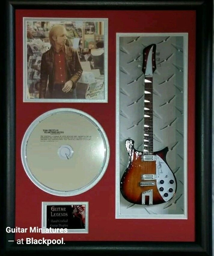 Tom Petty miniatuur gitaar