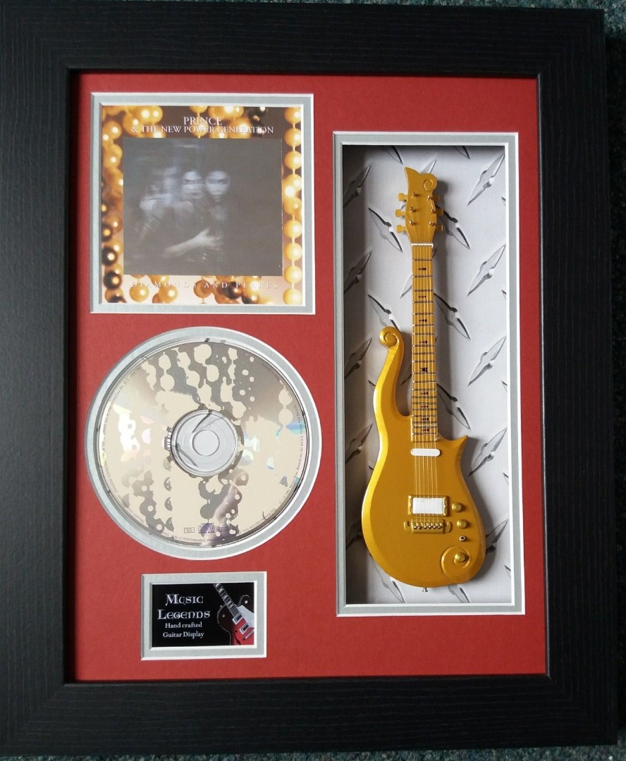 Rory Gallagher miniatuur gitaar