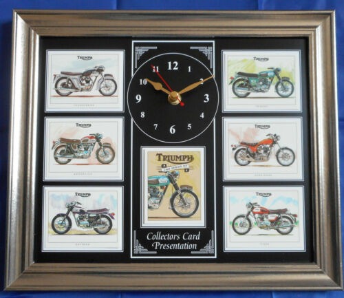 Zwarte Wandklok met een collage van Triumph Klassieke Motorfietsen
